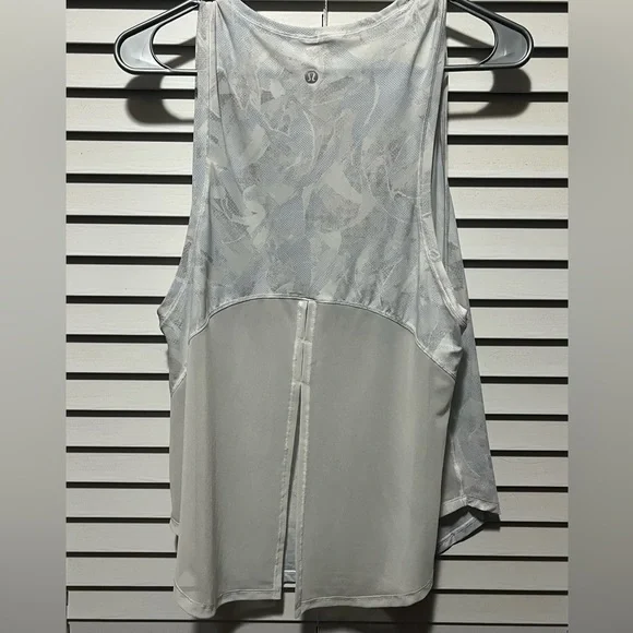 LULULEMON jasmine white sculpt tank - Picture 3 of 5